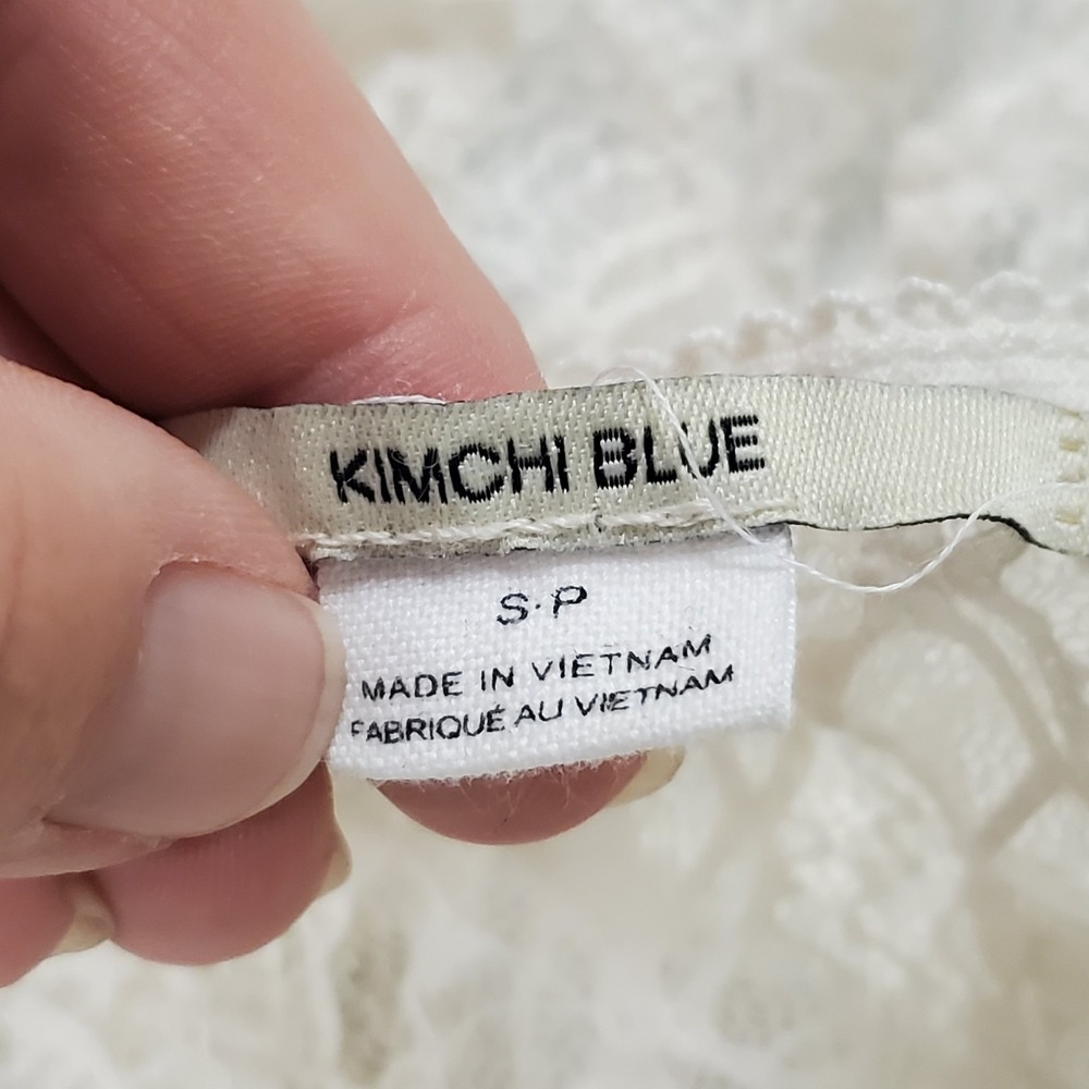 Kimchi Blue Womens Square Neck Long Sleeve Lace Top Size S Y2K Split Front Sheer - Picture 5 of 11